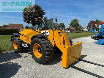 Telescopic handler JCB