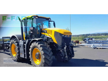 Farm tractor JCB