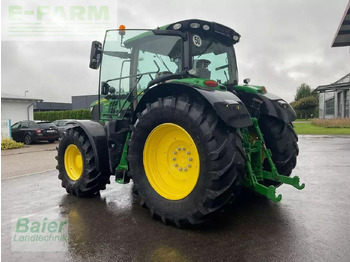 Farm tractor John Deere 6215r: picture 3