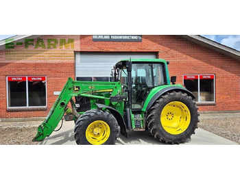 Farm tractor JOHN DEERE 6320
