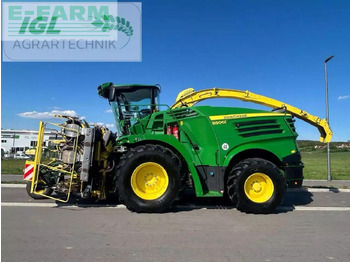 Forage harvester JOHN DEERE 8500