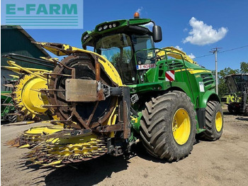 Combine harvester JOHN DEERE 8600