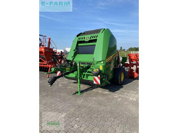 Square baler JOHN DEERE