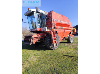 Combine harvester MASSEY FERGUSON