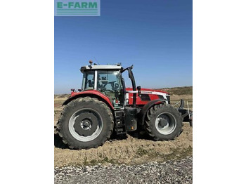 Farm tractor MASSEY FERGUSON