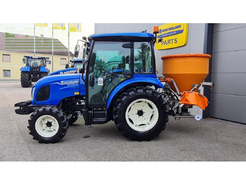 Farm tractor NEW HOLLAND Boomer