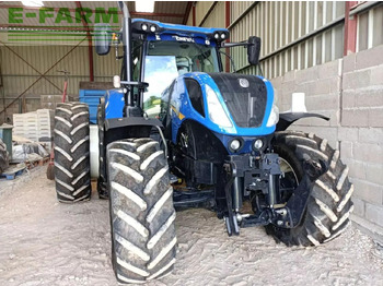 Farm tractor NEW HOLLAND T7.230