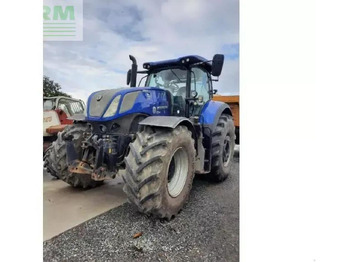 Farm tractor NEW HOLLAND T7