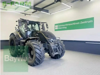 Farm tractor VALTRA