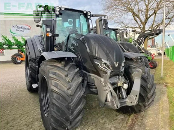 Farm tractor VALTRA T-series