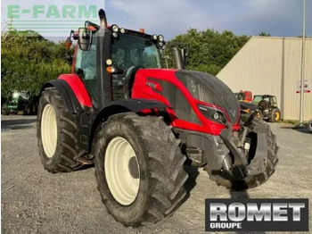 Farm tractor Valtra t174: picture 2