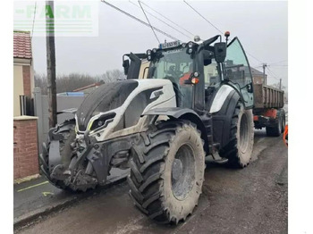 Farm tractor VALTRA T-series