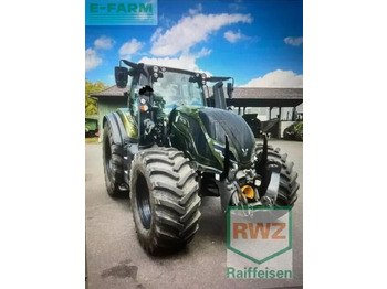 Farm tractor VALTRA T-series