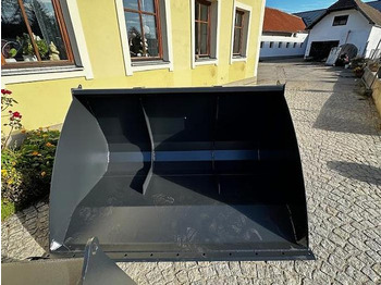 Bucket MANITOU