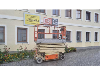 Scissor lift JLG