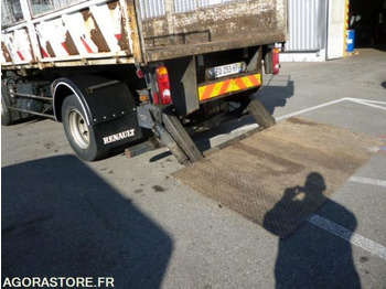 Tipper RENAULT MIDLUM 220 DCI BENNE HAYON 174900kms 2003: picture 4 Tipper RENAULT MIDLUM 220 DCI BENNE HAYON 174900kms 2003: picture 4