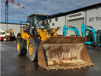 Wheel loader CATERPILLAR 966M