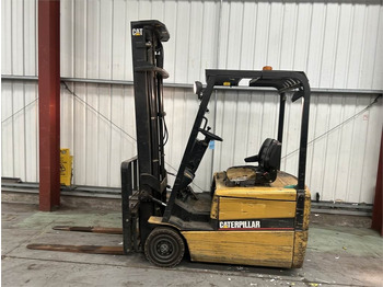 Electric forklift CATERPILLAR EP16