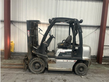Diesel forklift NISSAN