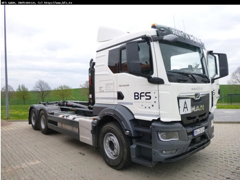 Hook lift truck MAN TGS