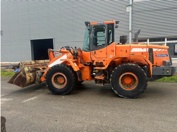 Loader DOOSAN DL200