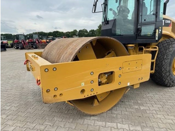 Compactor CAT CS 66B: picture 3