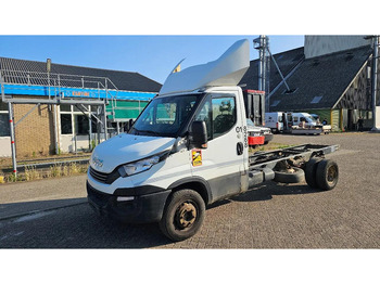 Cab chassis truck IVECO Daily