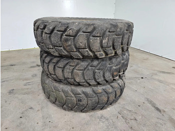 Tire MICHELIN