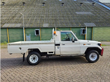 Pickup truck Toyota Land Cruiser LB71MOD: picture 4 Pickup truck Toyota Land Cruiser LB71MOD: picture 4