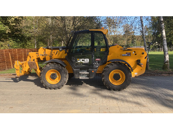Telescopic handler JCB