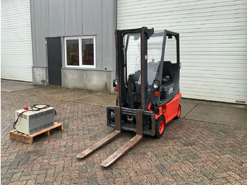 Forklift LINDE E16