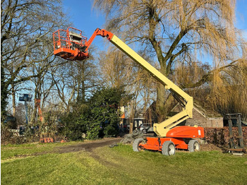 Aerial platform JLG