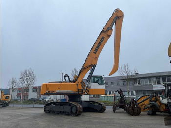 Excavator LIEBHERR R 954