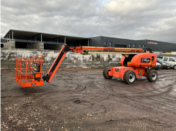 Aerial platform JLG
