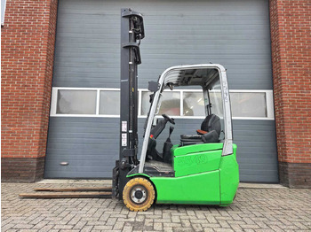 Forklift CESAB