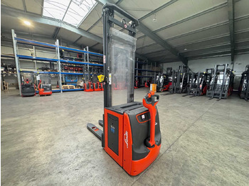 Forklift LINDE L14
