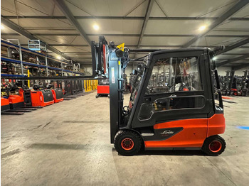 Forklift LINDE E25