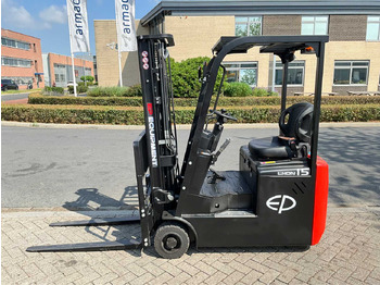 Forklift EP EFS 151 - 4.35 METER TRIPLEX, LI-ION, FREE-LIFT, SIDE-SHIFT - FORKLIFT: picture 2 Forklift EP EFS 151 - 4.35 METER TRIPLEX, LI-ION, FREE-LIFT, SIDE-SHIFT - FORKLIFT: picture 2