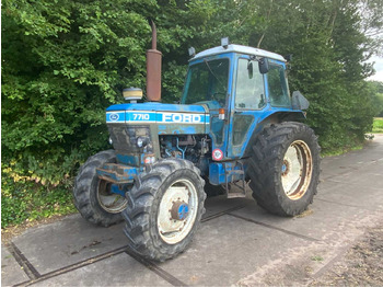 Farm tractor FORD