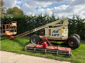 Aerial platform JLG