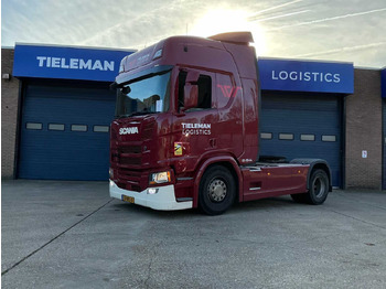 Truck SCANIA R 460