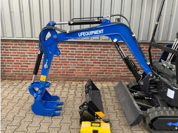 Mini excavator UF Equipment NM-E15: picture 5 Mini excavator UF Equipment NM-E15: picture 5