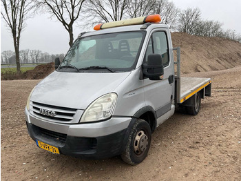 Commercial vehicle IVECO Daily