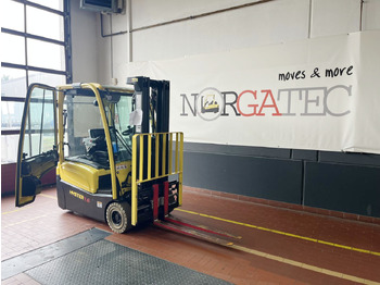 Electric forklift HYSTER