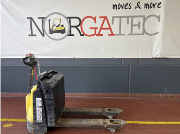 Pallet truck HYSTER