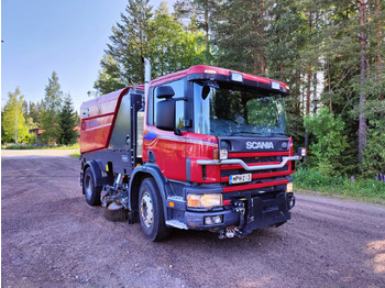 Road sweeper SCANIA P94