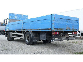 Dropside/ Flatbed truck Mercedes-Benz 1833 L Axor 4x2, Klima, 7.200mm lang, AHK: picture 4
