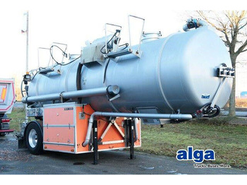 Vacuum truck
