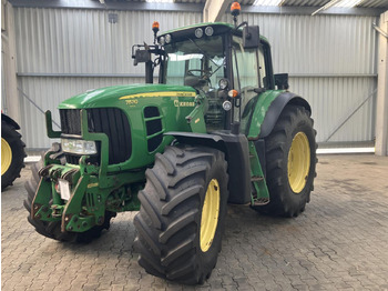 Farm tractor JOHN DEERE 7530