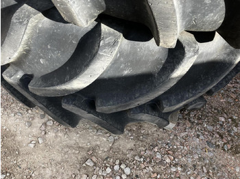 Tire for Agricultural machinery Vredestein 600/70R30: picture 2 Tire for Agricultural machinery Vredestein 600/70R30: picture 2